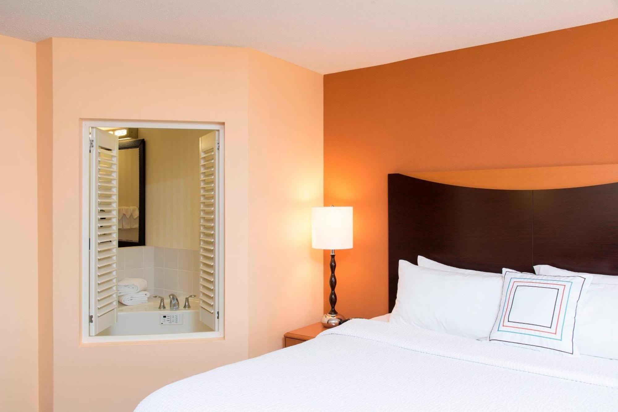 Fairfield Inn & Suites By Marriott Omaha Downtown Экстерьер фото