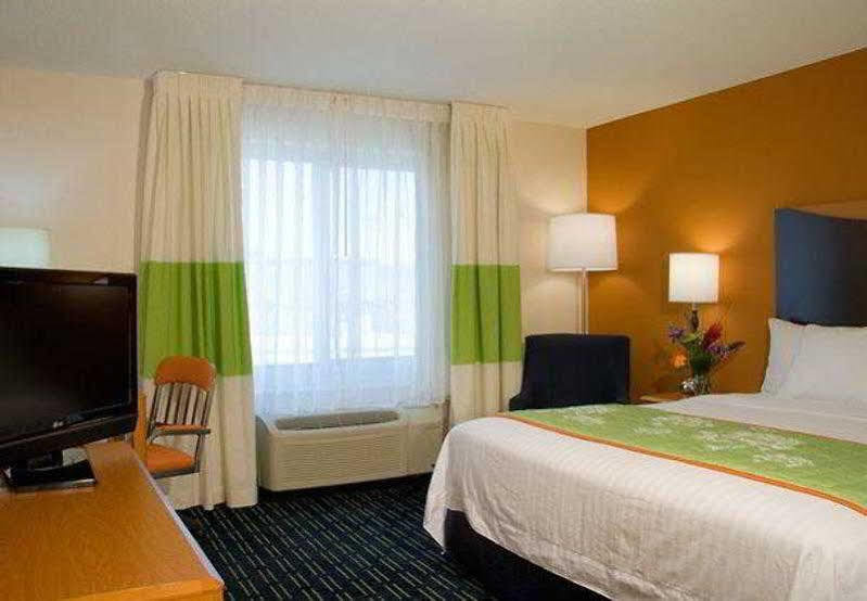 Fairfield Inn & Suites By Marriott Omaha Downtown Экстерьер фото